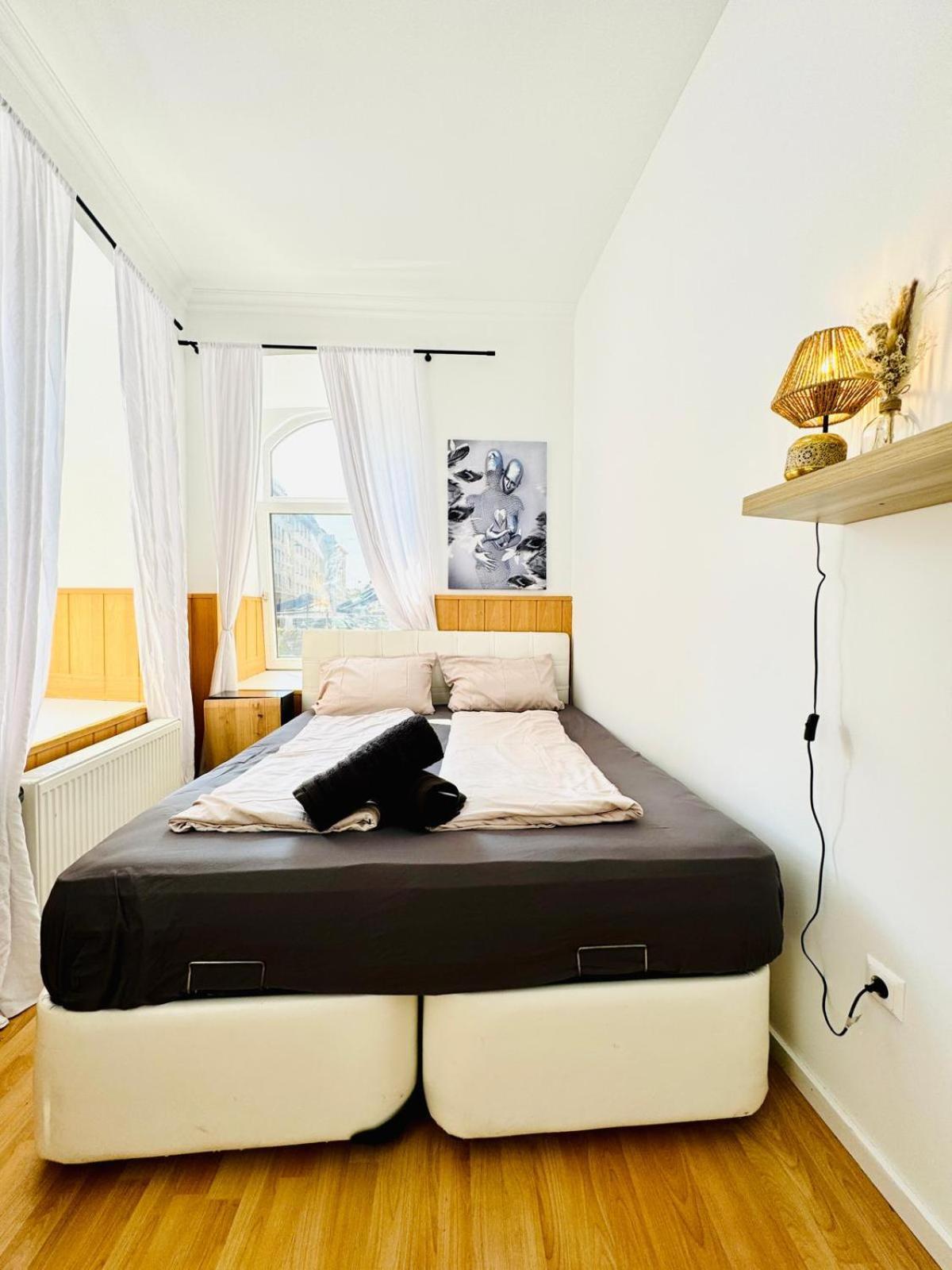 Comfy Rooms In A Shared Apt, 8Min To Rathausplatz Вена Экстерьер фото